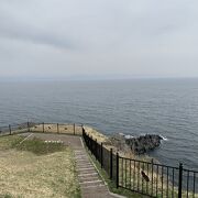 津軽海峡に面する立待岬