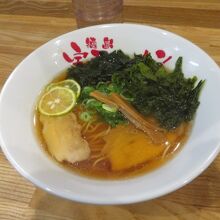 宝ラーメン 秋田町店