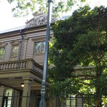 日本の音楽教育の中心を担っていた舞台です