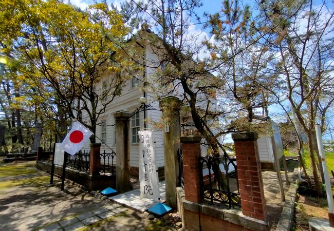 日和山公園の一角にある大正時代に建てられた洋風の医院建築