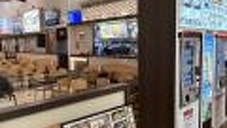 淡路サービスエリア　下り線 フードコート 