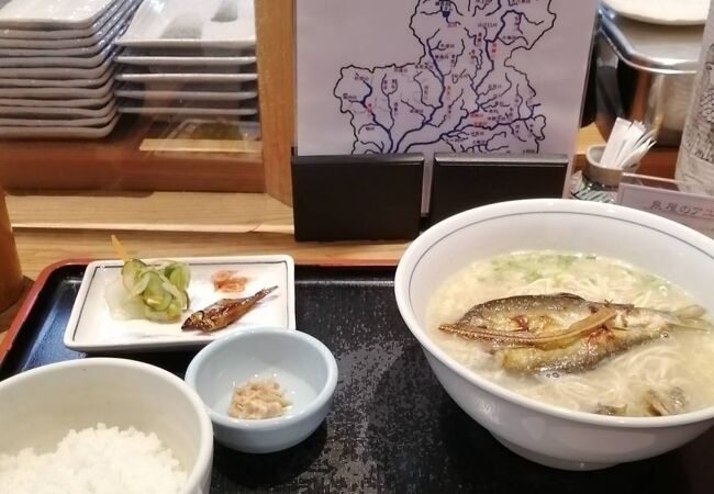 珍しい鮎ラーメン