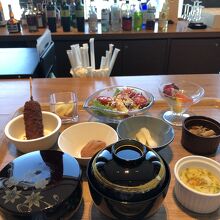 名古屋めしの朝食