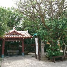 那覇にあるのにここだけ空気感が違う気がします