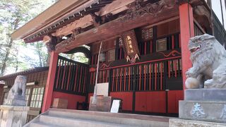 旧中山道、木曽平沢の諏訪神社