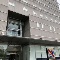 上田駅南口からみたホテル外観