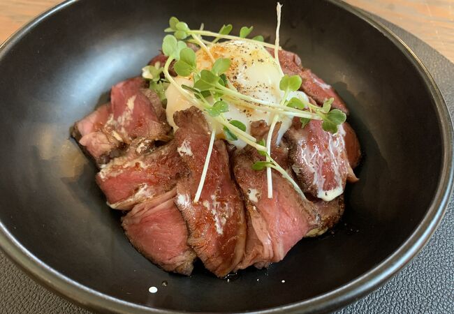 美味しいローストビーフ丼