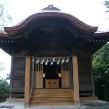 岩槻の愛宕神社の本社殿です。簡素な造りになっています。
