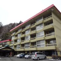 川治の老舗旅館/蘭陵時代の建物がそのまま使われております。