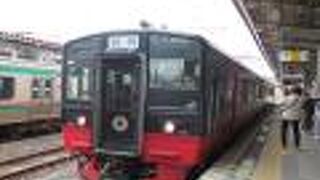 走るカフェ・スイーツ列車