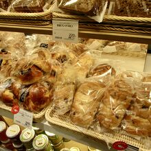 ジャムが近くに並んでいた