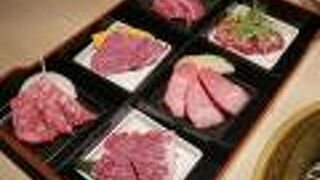 人気焼肉屋さん