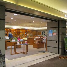 気軽に立ち寄れる空港店