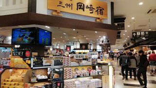 オカザえもん vs ドアラ