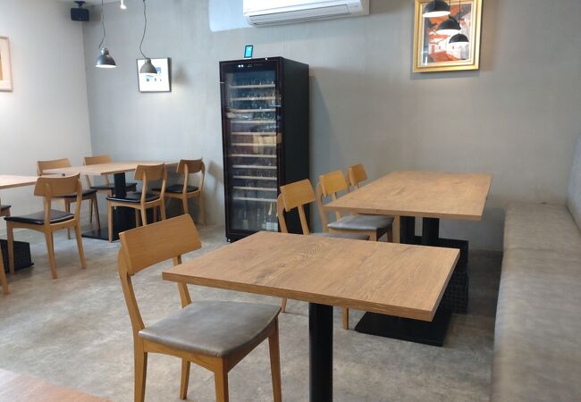 カジュアルに楽しめるフレンチ