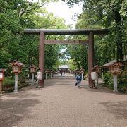 宮崎市内の中心的な観光地　宮崎神宮