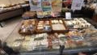 ドライブ中のおいしい朝ごはんになりました