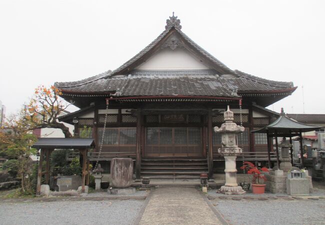 平野五岳さん縁のお寺さんです。