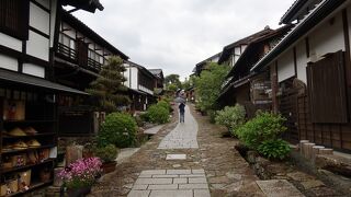 坂道にある宿場町