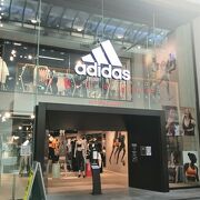 アディダス オリジナルスショップ心斎橋 クチコミ アクセス 営業時間 心斎橋 淀屋橋 フォートラベル