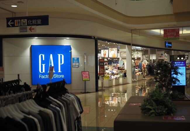 Gap Factory Store (イオンタウンおゆみ野店)