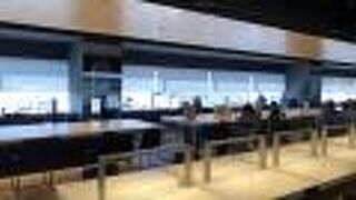 羽田空港のクレジットカードラウンジ！