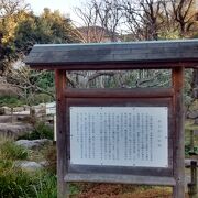 東京の下町にある和風庭園