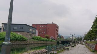 ガス灯があり雰囲気のいい小樽運河