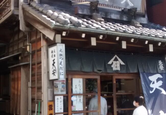 佃煮といえば、天安本店！というくらい重みのある店舗です！