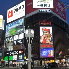 すすきのと言えばブラックニッカ！