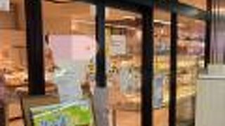 便利なパン屋さん