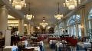 高級感あるラウンジで優雅な時を