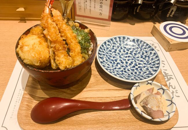 天丼と出汁茶漬け、両方楽しめます