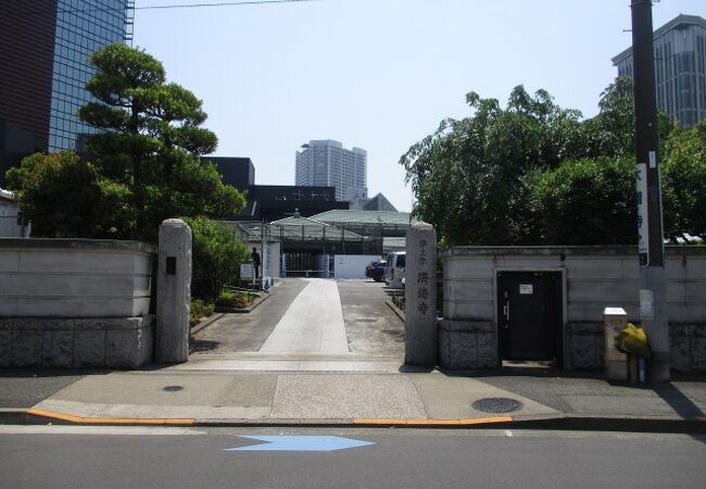 由緒ある浄土宗寺院です。