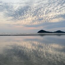 水面に映える微かな夕映え