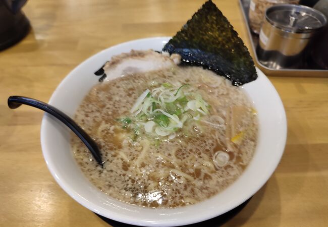 ラーメンのまめぞう 草加本店