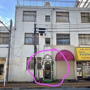 レトロ感たっぷり、昭和初期の純喫茶：フォンティーヌ（赤城神社の真ん前／東西線神楽坂駅前）