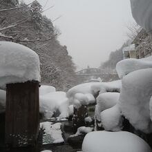 露天風呂の通路
