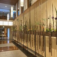 新館側の小洒落た通路