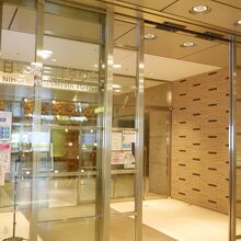 タワー入り口。