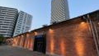 確かに煉瓦倉庫ではありました