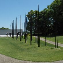 ヴァンジ彫刻庭園美術館