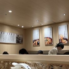 壁には此処の歴史が。