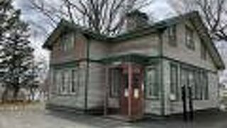 可愛らしい洋館