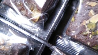 ブラウニーやアイス、ジュースなど多彩なギフトが揃ってます