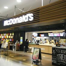 マクドナルド 関西国際空港店