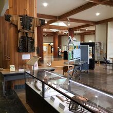 アイヌの衣服や道具類