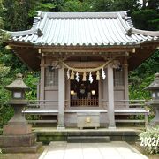 江島神社内にある神社です。