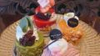 偶然見つけた可愛いパティスリー