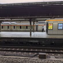 向かいに見えました